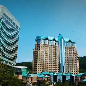 High1 Grand Hotel Main Tower